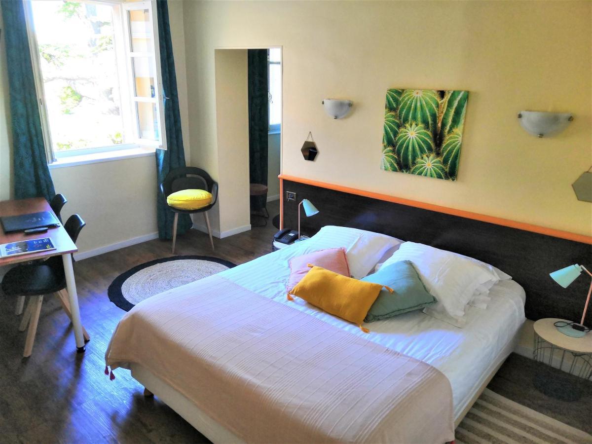 Hotel Le Victoria 드라기냥 외부 사진